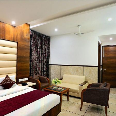 Hotel The Grand Inn 잠무 외부 사진
